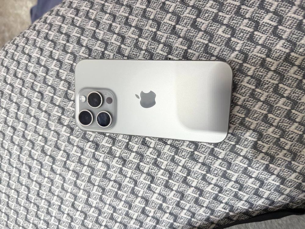 Iphone 15 pro 128gb