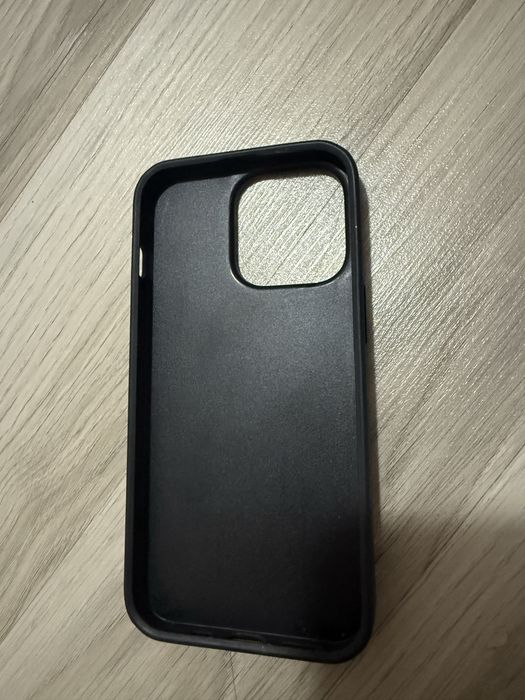 Кейс за телефон Guess iPhone 15 Pro