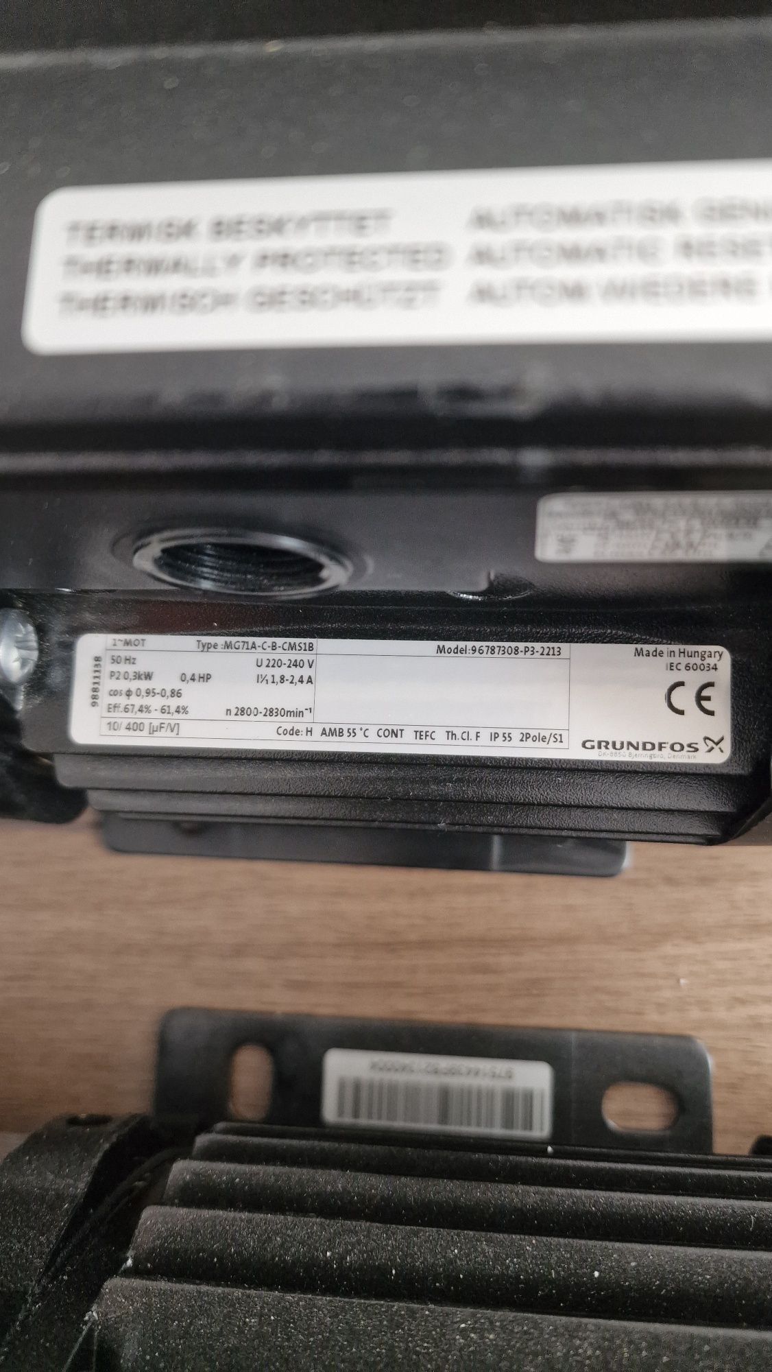 Vând/ Schimb cu auto 4×4 pompe de recirculare apa / GRUNDFOS/WILO