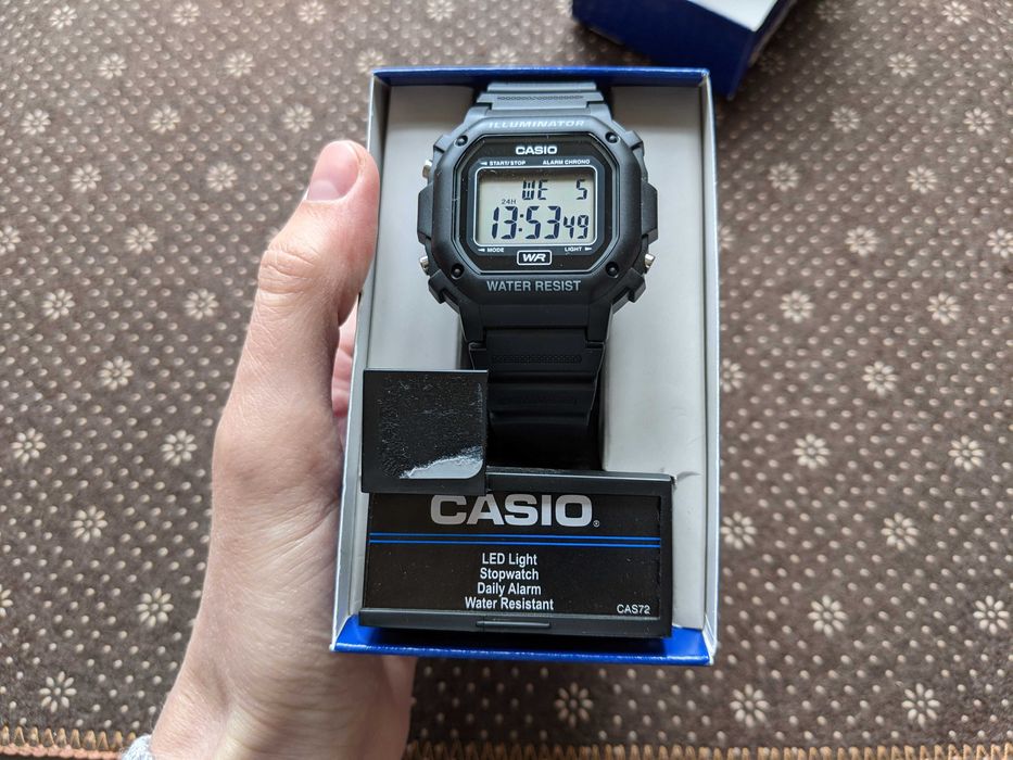 Электронные часы наручные Casio F-108WH-1A Illuminator оригинал