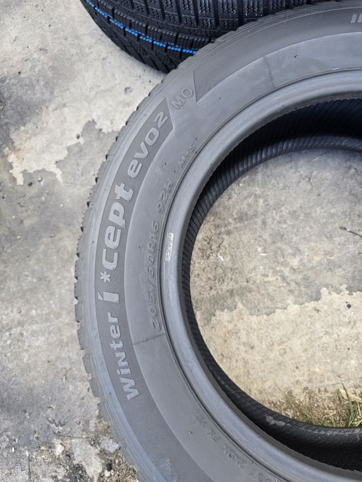 205 60 16 hankook  m+s