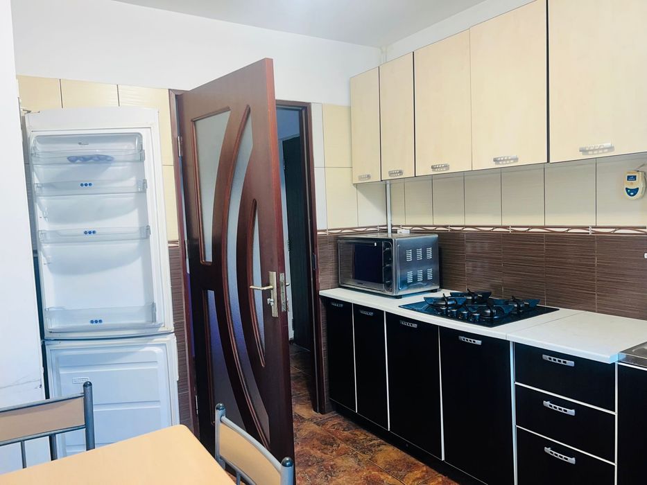 Piata Sudului sector 4, apartament 3 camere de inchiriat,proprietar