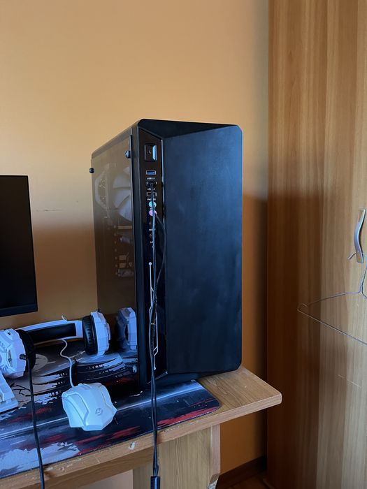 vand pc pentru gaming