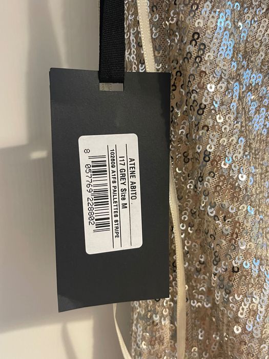 Нова бляскава златиста рокля на Pinko с пайети