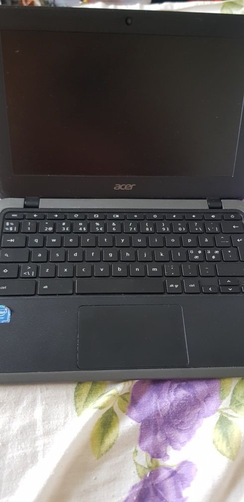 Acer cromebook C733, model N18Q5 pentru piese 60lei fix     .
