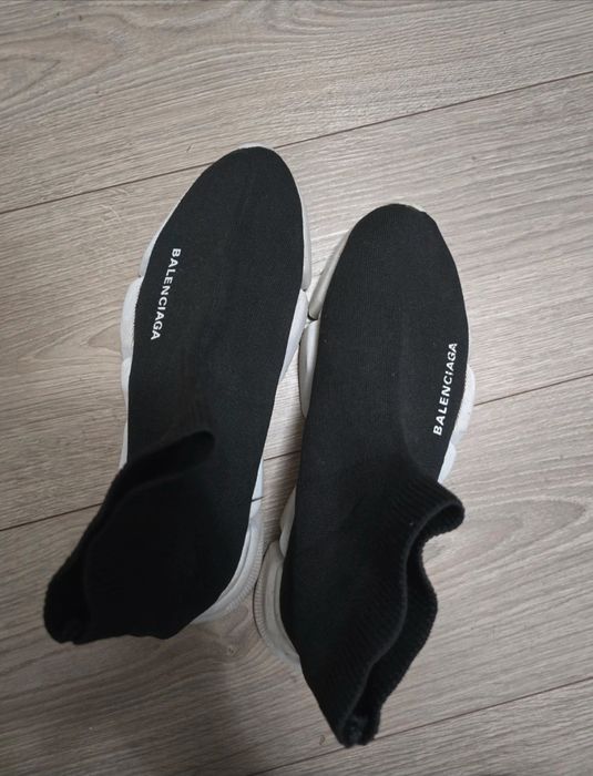 Balenciaga speed v2