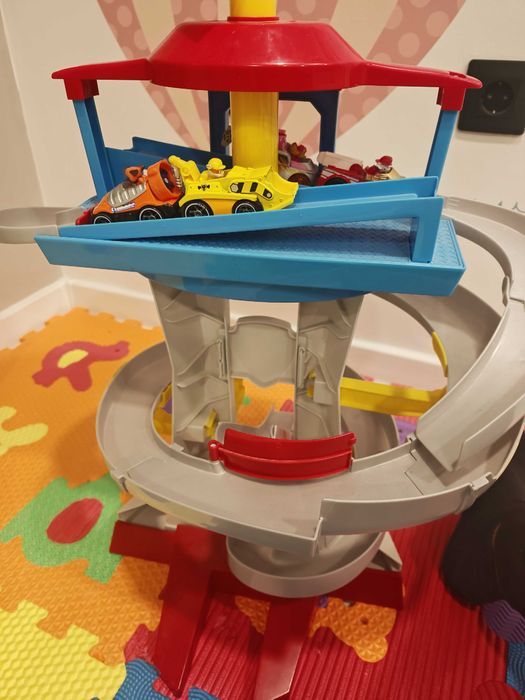 Писта на пес патрул