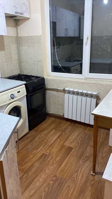 1 ком посуточно в 16 мкр