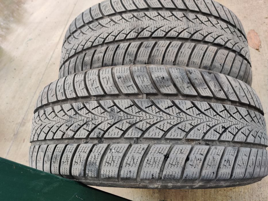 Зимни гуми 205 55 16