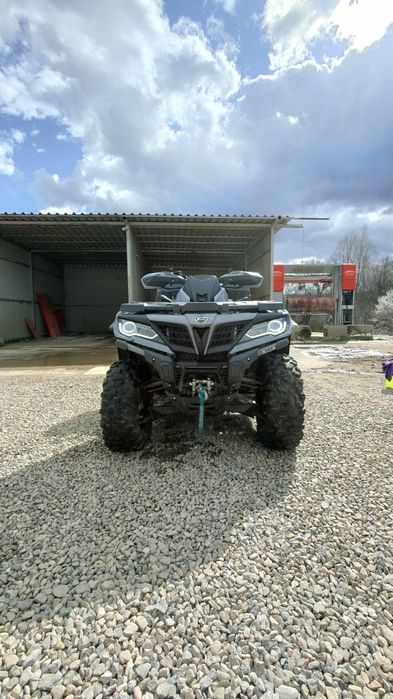 Vând ATV Cf Moto de 1000 cm