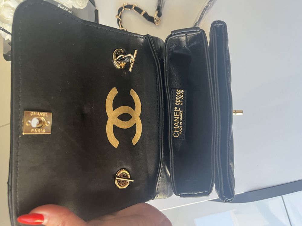 Chanel букле и кожа