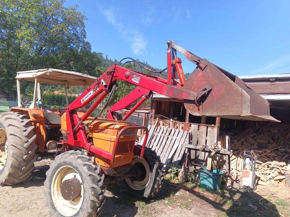 Incarcator frontal tractor fiat