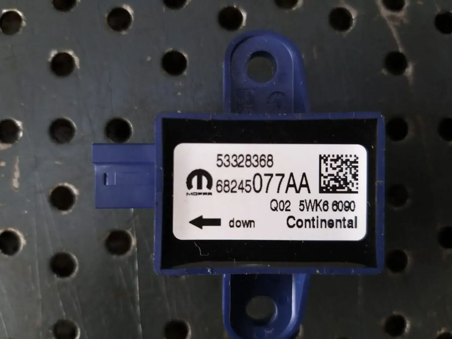 Senzor impact jeep compass 2 53328368 68245077aa