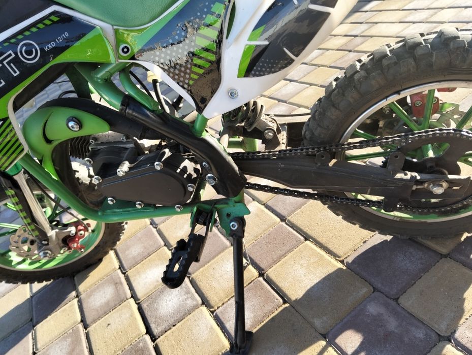 Продам питбайк 40 кубов