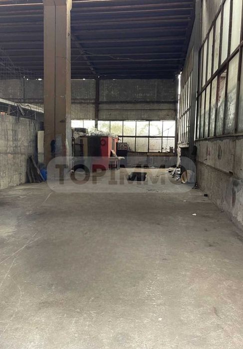 Дава се под наем Промишлена сграда в Варна, Западна промишлена зона - 120 кв.м за 561 € - Снимка #1