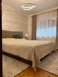 Apartament 3 camere de vânzare
