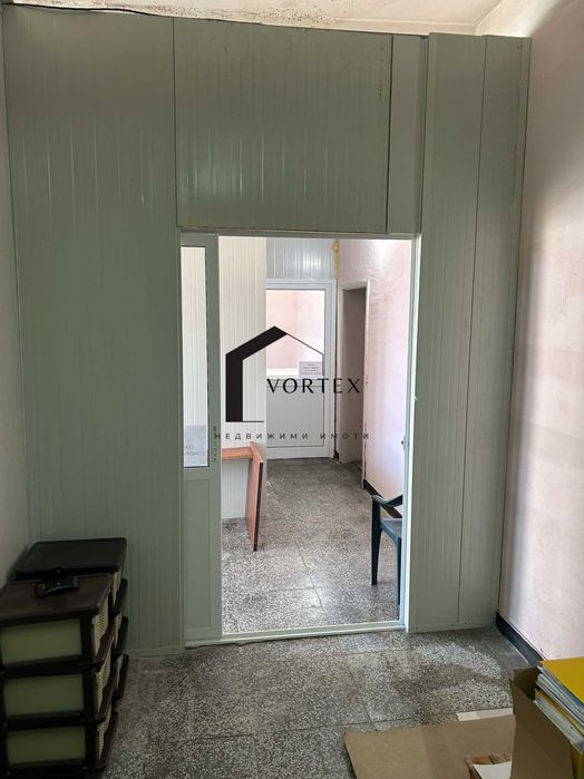 Продава се Магазин в с. Веринско, Област София-област - 521 кв.м за 327 €/кв.м - Снимка #6