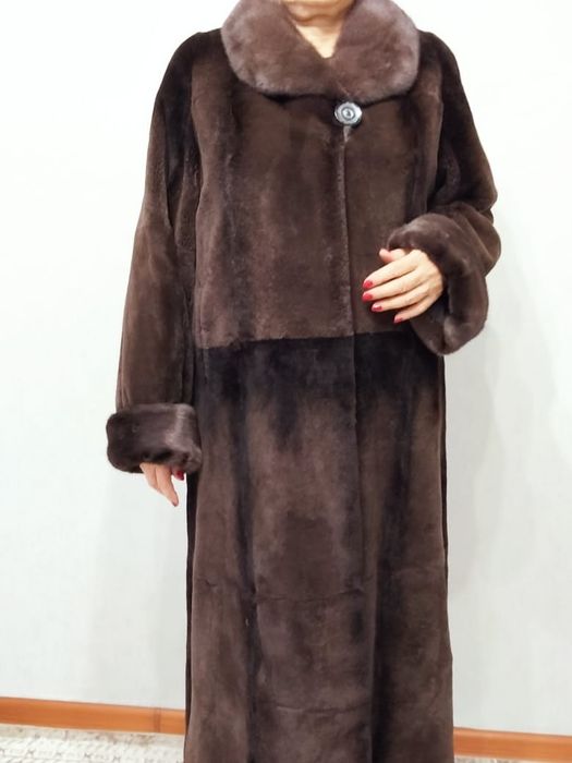 Продам шикарную шубу р 50-52