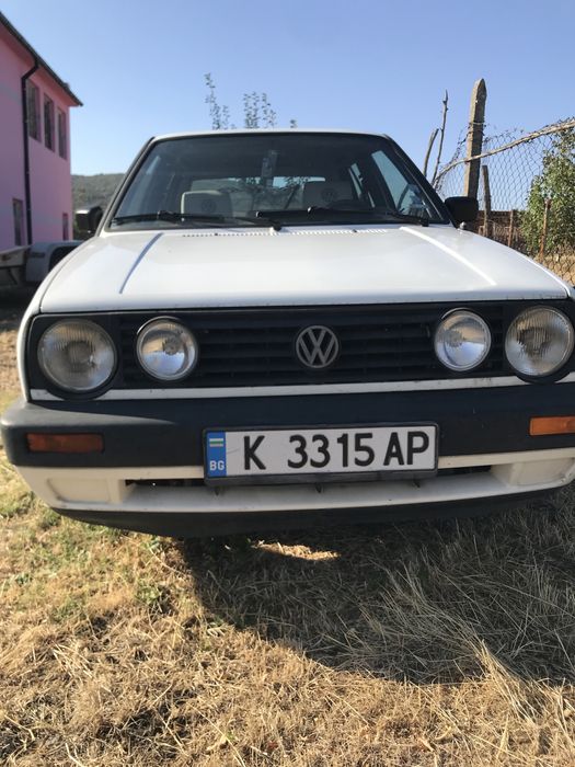 Голф2 в бензин и газ в перфектно сьстояние