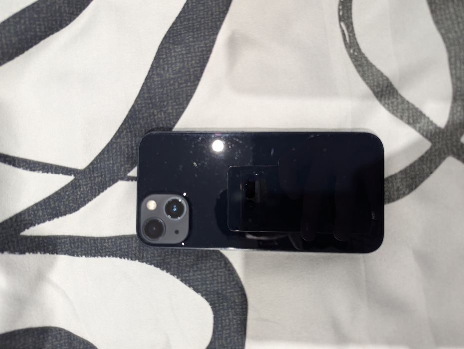 Iphone 13 128 de gb inca in garantie