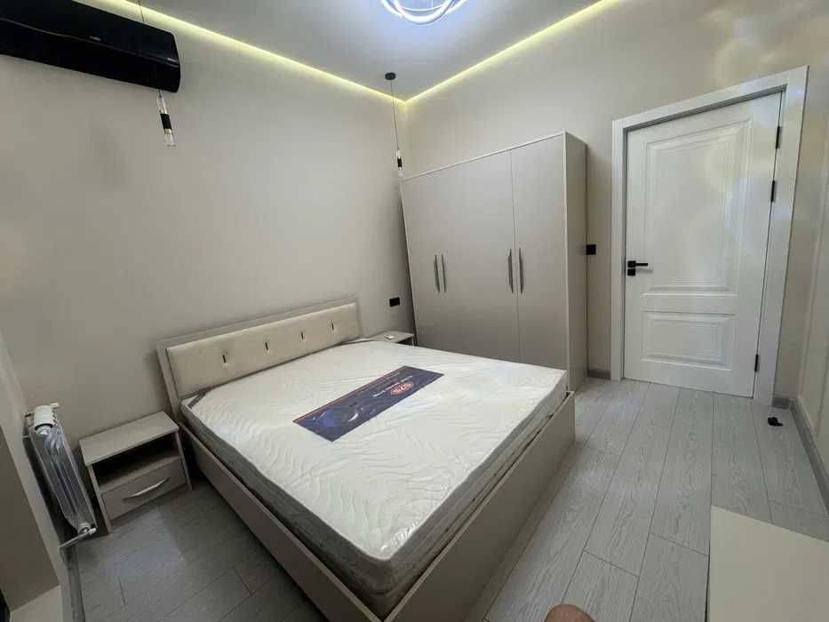 R3Сдаётся квартира 2/3/5 на Максим Горького ор-р Буз!!