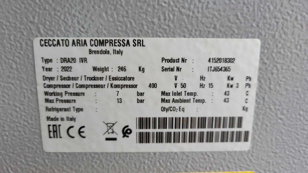 Masini de cusut si echipamente industria confectiilor