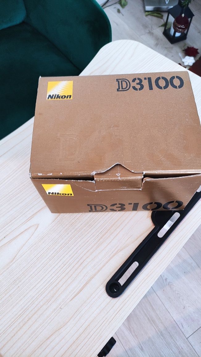 vand nikon d3100 dslr