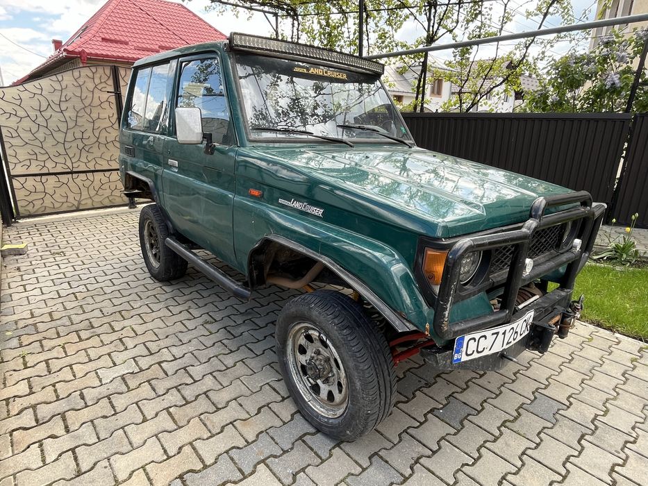 Totota Land Cruiser LJ70 fara motor