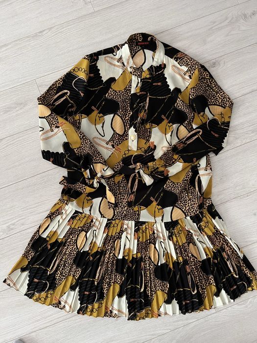 Ефектна рокля с принт