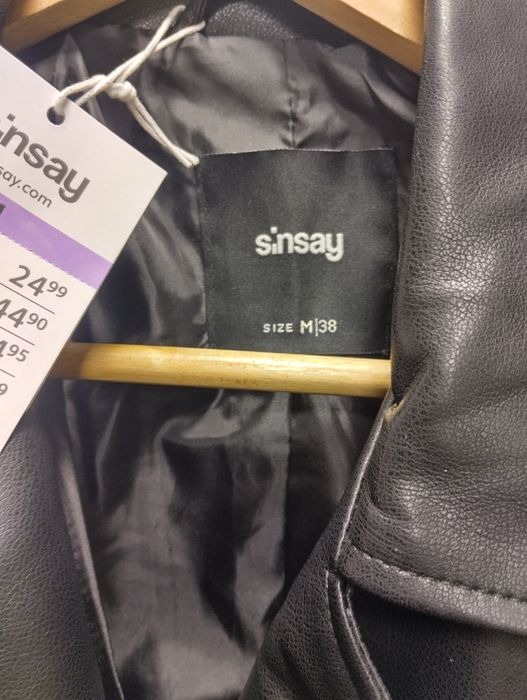 Дамско кожено яке