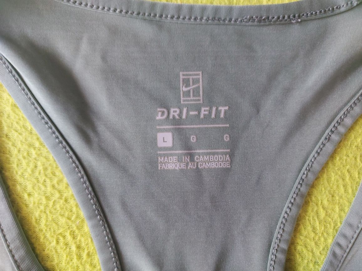 Nike Dri-Fit-L-Дамски модел