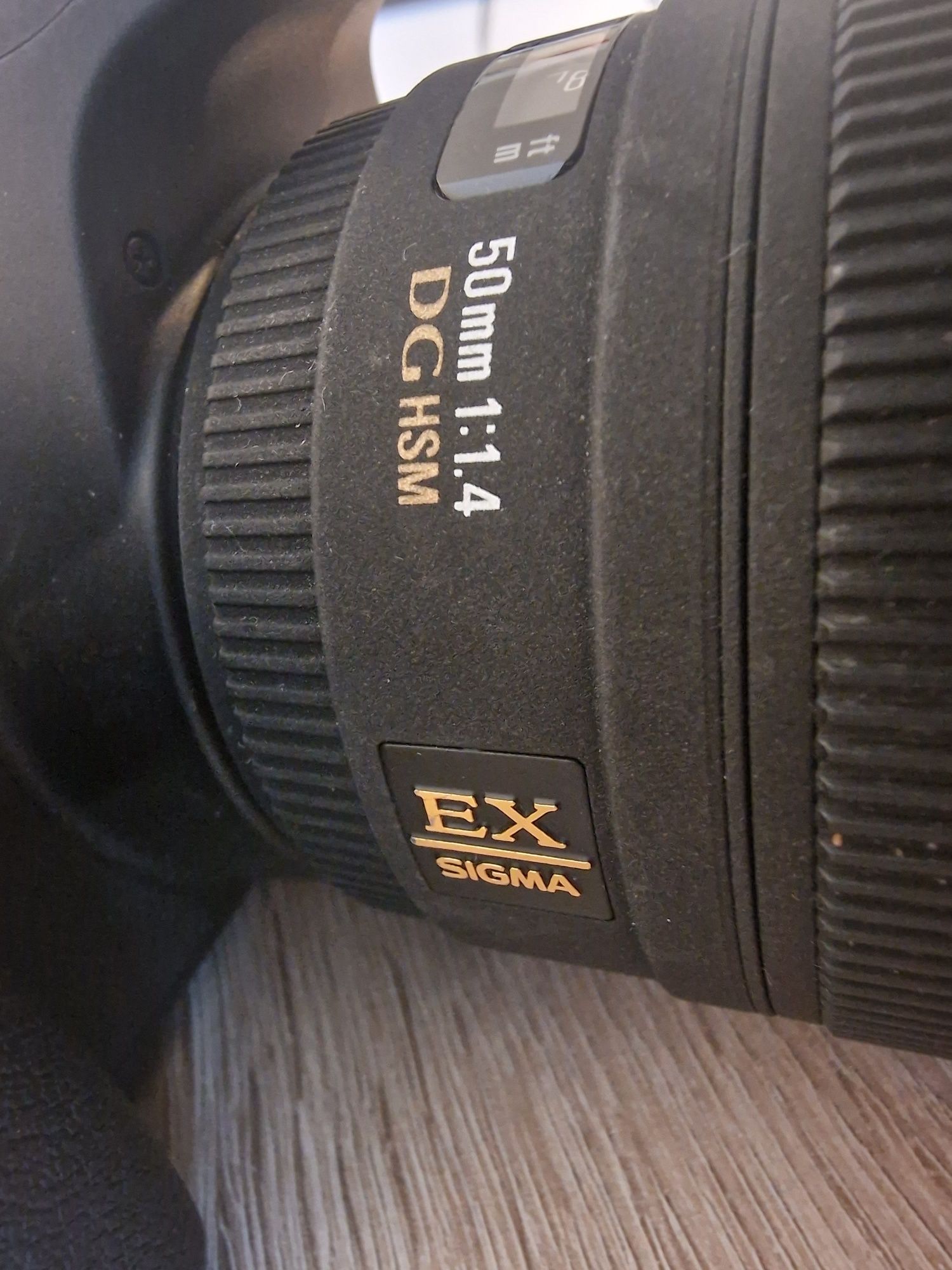 Aparat foto Canon 200D obiectiv Sigma 50mm 1.4 EX plus obiectiv 18-55