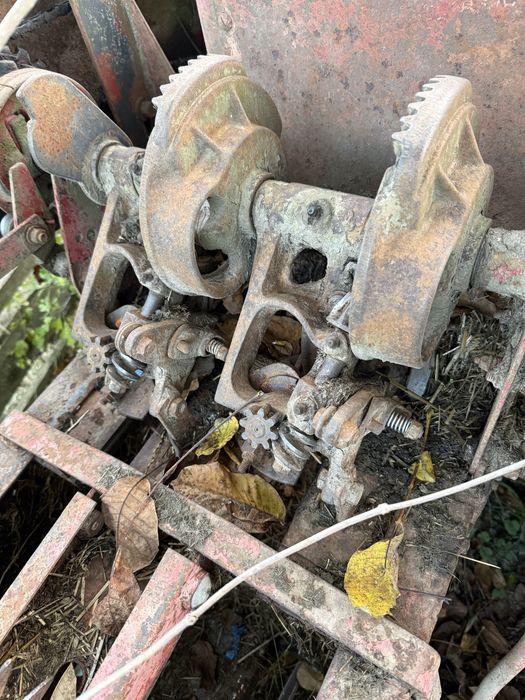 Vand balotiera New Holland