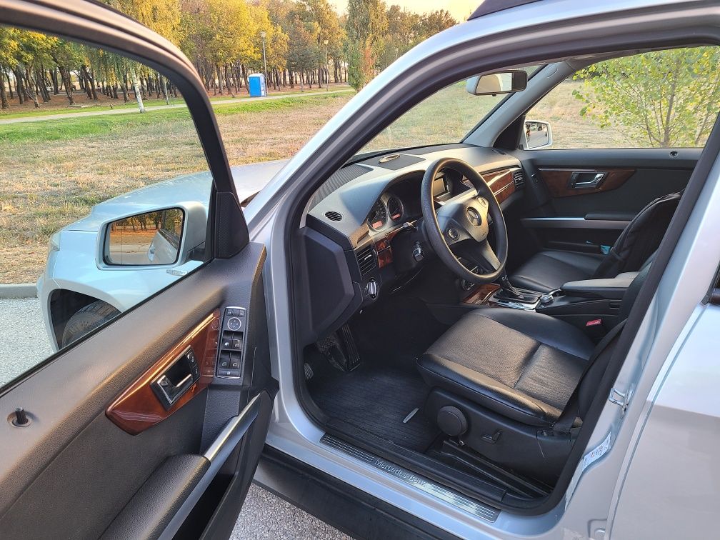 Mercedes GLK 220 CDI 4MATIC 2009 – 170 к.с., Отлично състояние, 4x4