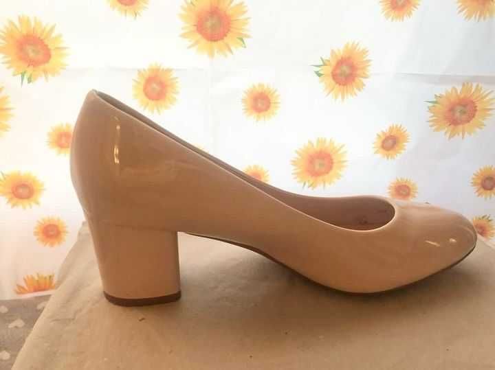 pantofi cu toc jos