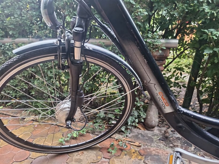 Vând bicicleta electrica Cyco in motion