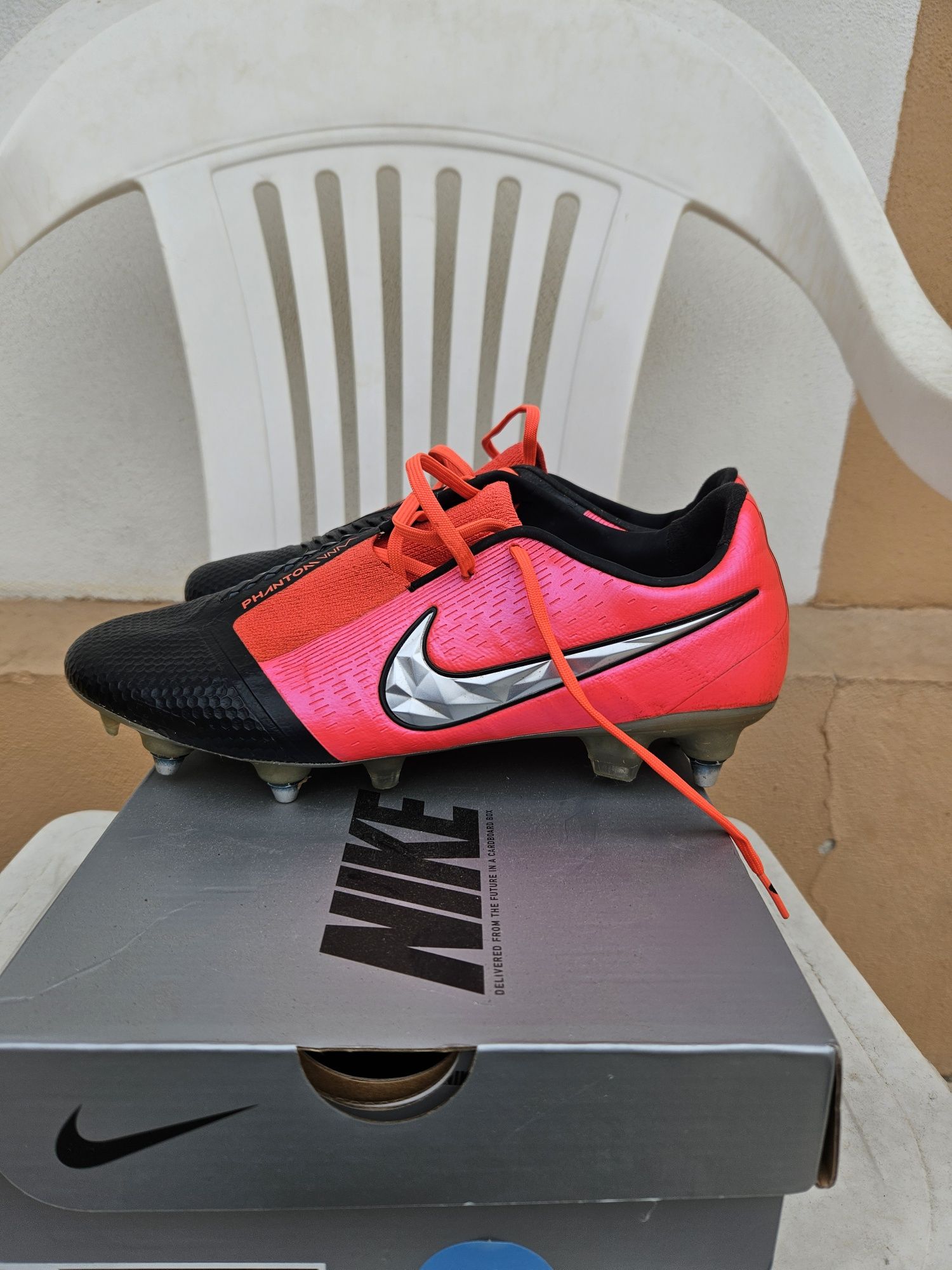 Ghte fotbal profesionale Nike PHANTOM VENOM ACC Mixte