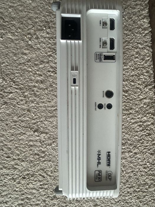 Proiector Optoma Full HD 3D - 450 ron