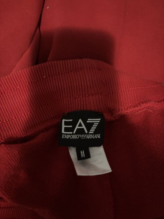 2-ва чифта къси гащи на Emporio Armani