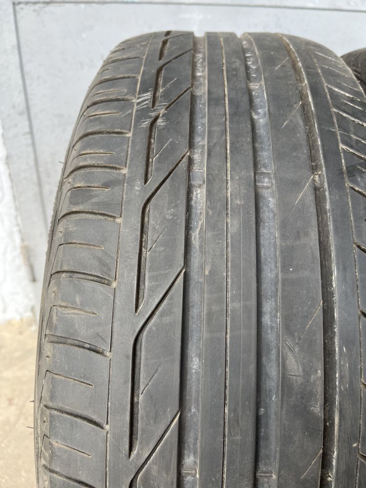 2 бр. летни гуми 225/50/18 Bridgestone RSC DOT 2017 5 mm