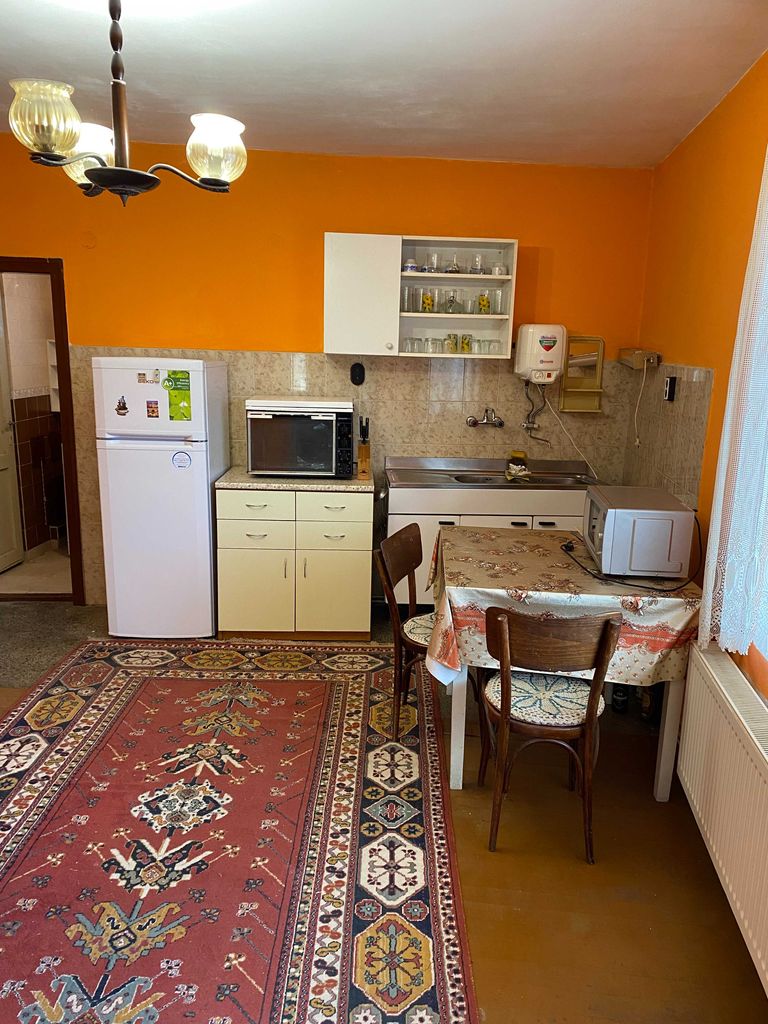 Продава се Къща в Монтана, Мала Кутловица - 232 кв.м за 748 €/кв.м - Снимка #13