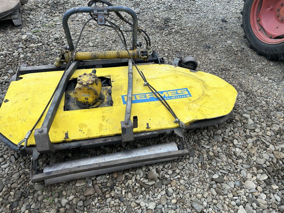 Tocator resturi vegetale