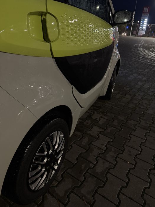 Yoyo Xev permis B1/16 ani