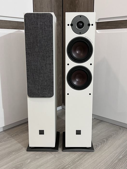 Vând DALI Oberon 5 – impecabile – sunet premium