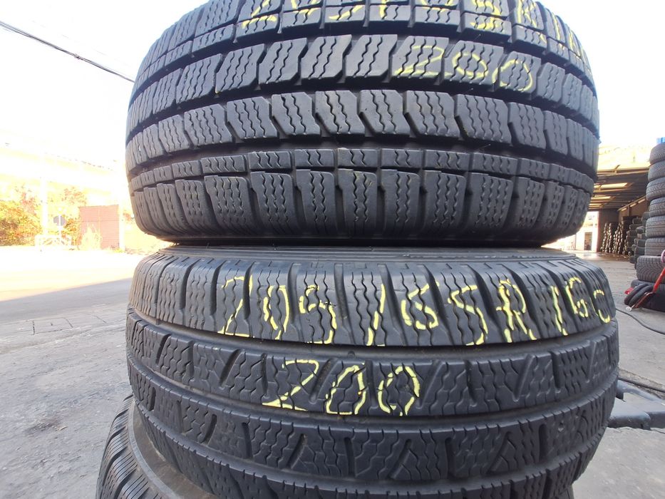 4 anvelope iarna 205/65r16C Pirelli/Kleber Montaj Gratuit