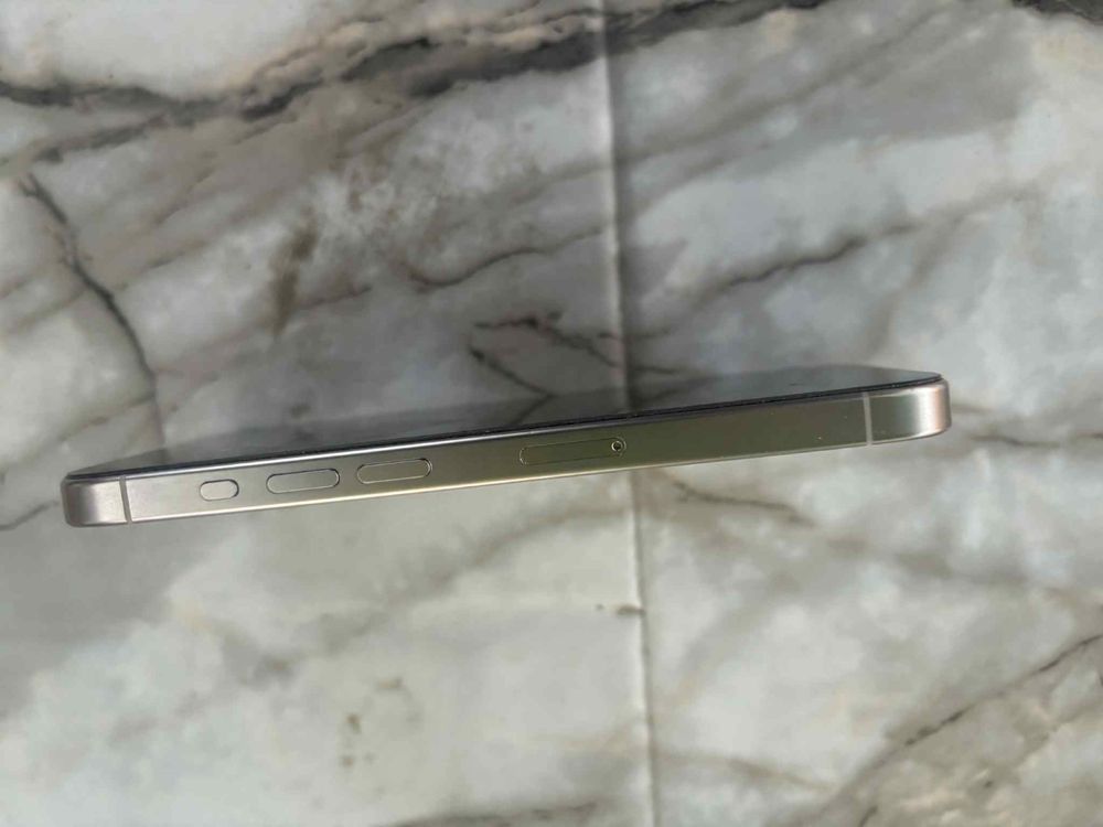 Iphone 15 pro ca nou