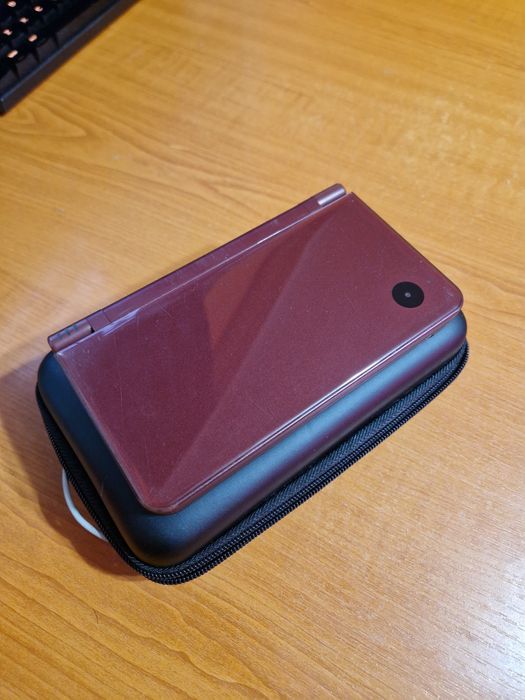 Consola Nintendo DSi XL