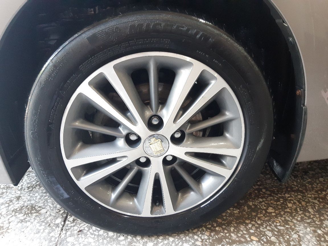 Продам шины Мишлен примасу4  205 55 R16 комплект 4 штук