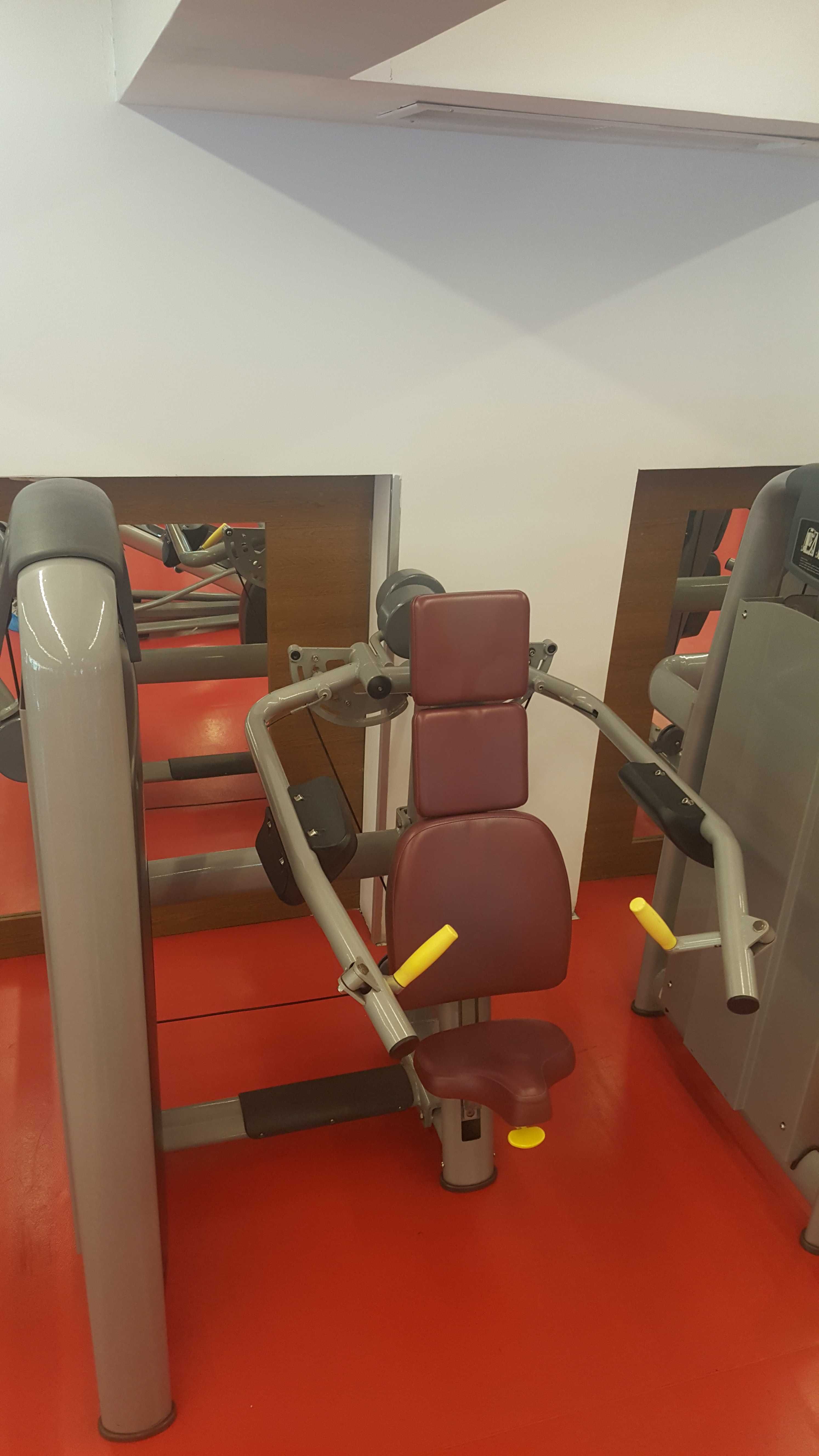 Aparat fitness - Seated Row