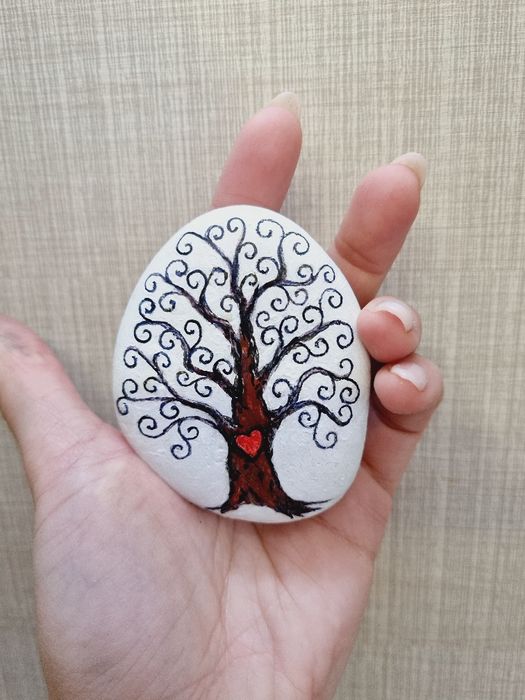 Камъче ръчна изработка,рисувано